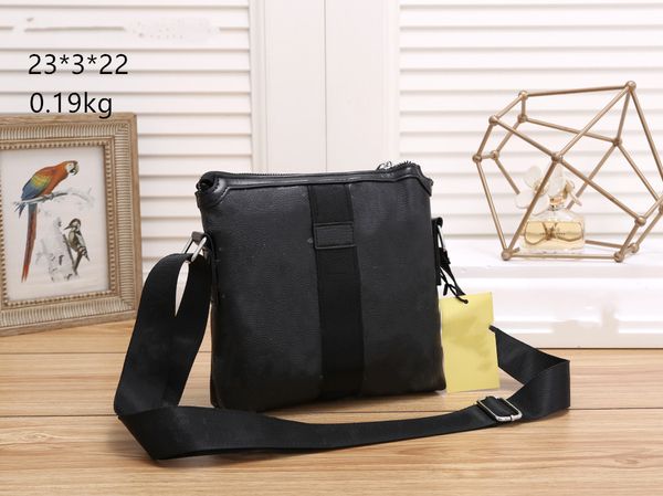 hobo wf men bag designers small flap flower crossbody business messenger bags red green g shoulder straps
hobo wf men bag designers small flap flower crossbody business messenger bags red green g shoulder straps