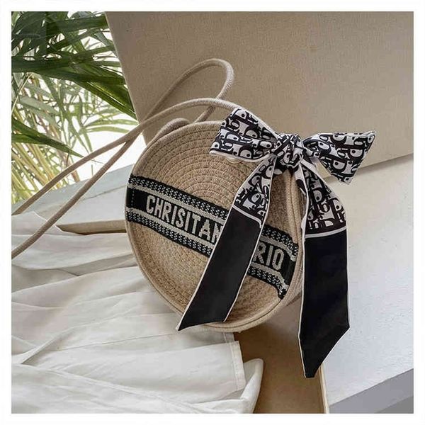 this year's popular knitting small round bag 2022 new fashion single shoulder cross small round bag foreign style women's bag 80%
this year's popular knitting small round bag 2022 new fashion single shoulder cross small round bag foreign style women's bag 80%