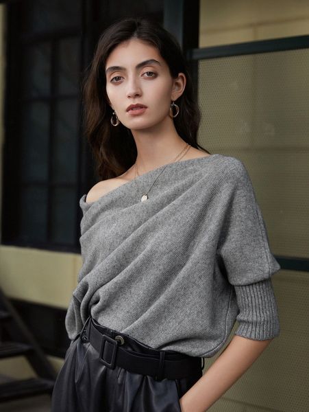 asymmetrical neck dolman sleeve sweater c6t7#, White;black