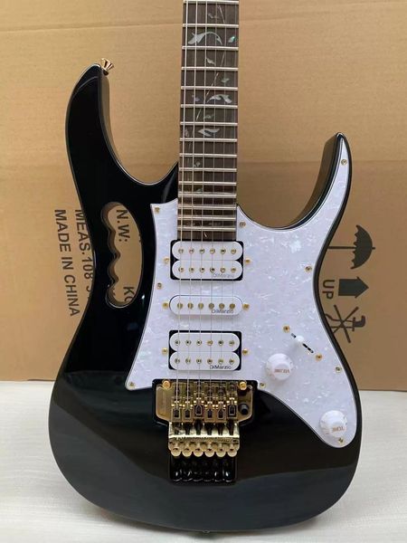 factory black 7 v electric guitar pickup hsh gold hardware with white pearl guard bridge tremolo
factory black 7 v electric guitar pickup hsh gold hardware with white pearl guard bridge tremolo