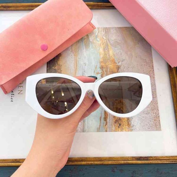 2022 new family cat eye sunglass net red fashion women classic square mens womens luxury brand designer sunglasses, White;black
2022 new family cat eye sunglass net red fashion women classic square mens womens luxury brand designer sunglasses, White;black
