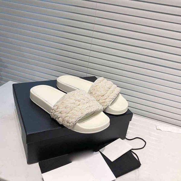slippers designer women sandals slippers stripe sole summer flat heel scuff slides wedge flip flops for beach outdoor house shoes 20601, Black
slippers designer women sandals slippers stripe sole summer flat heel scuff slides wedge flip flops for beach outdoor house shoes 20601, Black