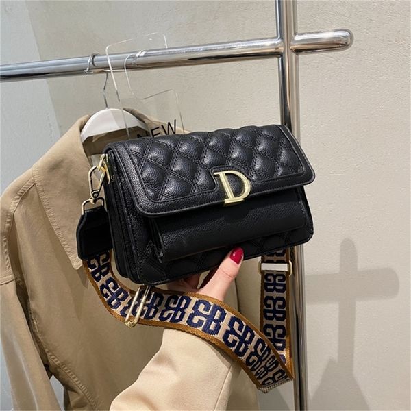 women's new autumn and winter fashion lingge single diagonal simple versatile ins design purses online
women's new autumn and winter fashion lingge single diagonal simple versatile ins design purses online