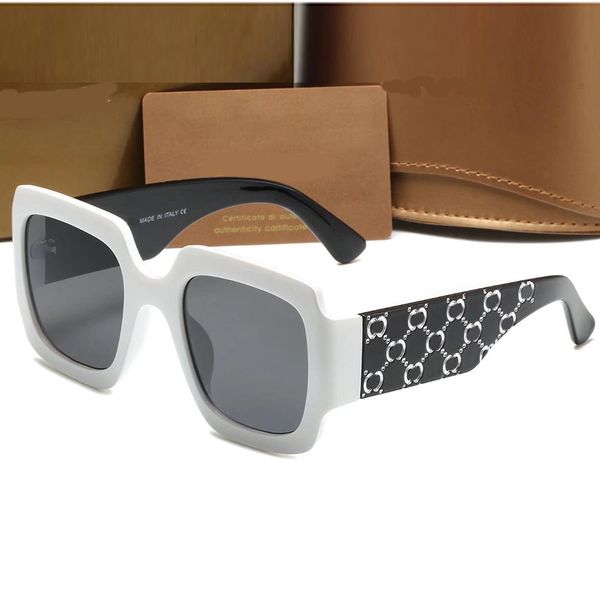 2022 luxury designer sunglasses original eyeglasses outdoor shades pc frame fashion classic lady mirrors for women and men glasses 6 colors, White;black 
2022 luxury designer sunglasses original eyeglasses outdoor shades pc frame fashion classic lady mirrors for women and men glasses 6 colors, White;black
