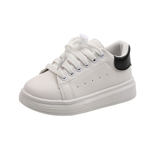 spring children fashion soft white boys sports shoes korean style students laceup light sneakers for girls versatile 220805, Black;red
spring children fashion soft white boys sports shoes korean style students laceup light sneakers for girls versatile 220805, Black;red