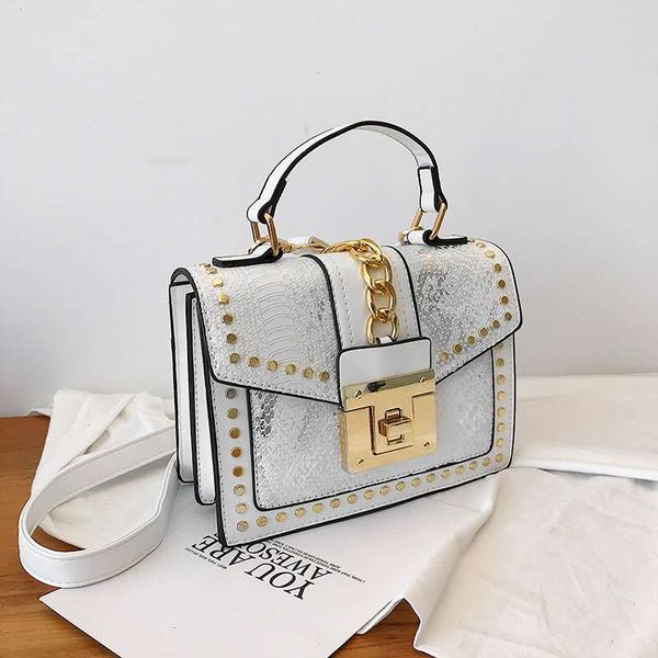 fashion textured snakeskin shoulder portable square bag european and american crossbody bag 7 colors high quality
fashion textured snakeskin shoulder portable square bag european and american crossbody bag 7 colors high quality