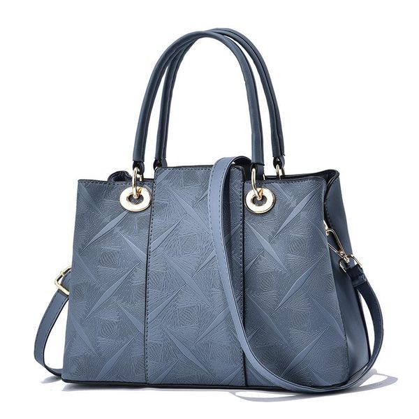 evening bags women 2022 fashion embossed women's handbags europe and the united states large capacity simple shoulder messenger bag
evening bags women 2022 fashion embossed women's handbags europe and the united states large capacity simple shoulder messenger bag