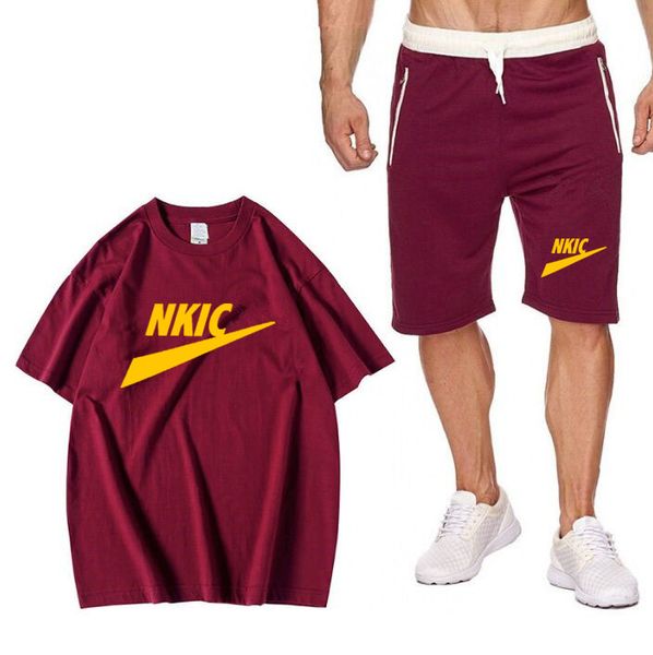 2022 summer tracksuit men fashion brand letter print short sleeve 2 piece sets casual mens outfit set breathable tshirt and sweatpants, Gray
2022 summer tracksuit men fashion brand letter print short sleeve 2 piece sets casual mens outfit set breathable tshirt and sweatpants, Gray