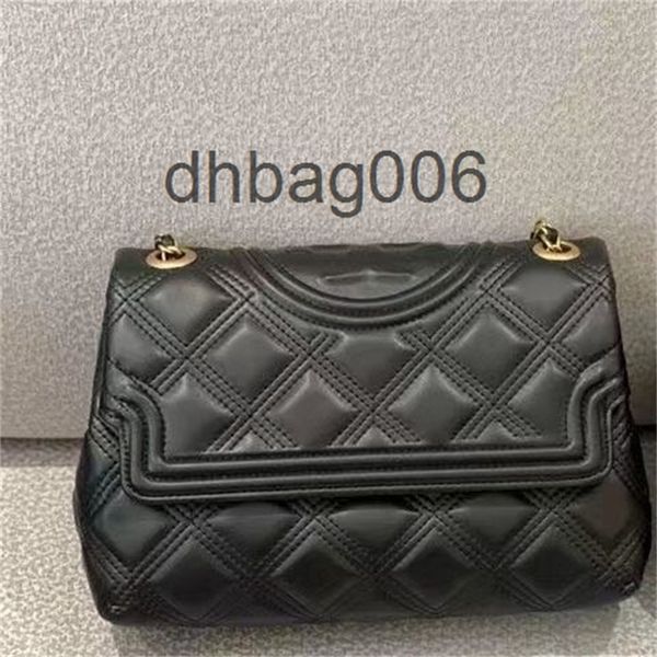2022 tbtoryburchs bags big designer color flip camera single portable cross legged diamond chain 5 re01
2022 tbtoryburchs bags big designer color flip camera single portable cross legged diamond chain 5 re01
