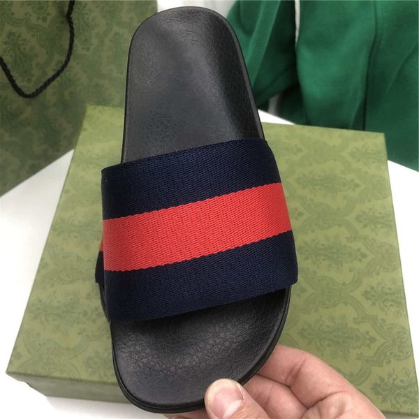 new classic series sandals flat slippers environmental protection material color stripe one line beach shoe, Black
new classic series sandals flat slippers environmental protection material color stripe one line beach shoe, Black