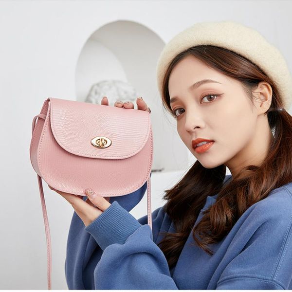 evening bags traveasy 2022 korean cute simple women's bag trend fashion versatile one shoulder makeup messenger saddle
evening bags traveasy 2022 korean cute simple women's bag trend fashion versatile one shoulder makeup messenger saddle