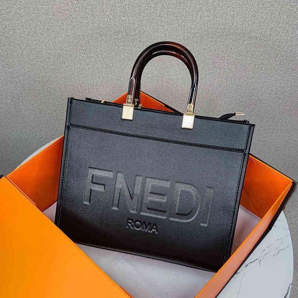 fashion bag 65% off outlet online wholesale net red same high-capacity tote women's 2022 new hand foreign style multifunctional shoulde
fashion bag 65% off outlet online wholesale net red same high-capacity tote women's 2022 new hand foreign style multifunctional shoulde