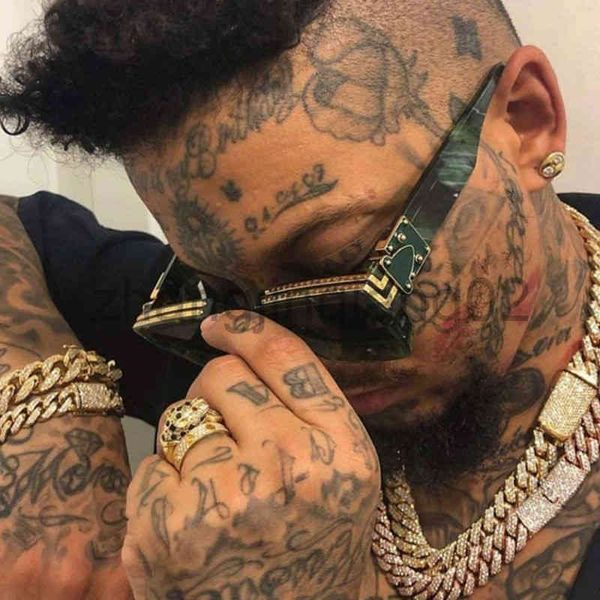 designer millionaires cycle luxurious fashion sunglasses europe and america woman mens lovers cross square large frame personality oversized, White;black
designer millionaires cycle luxurious fashion sunglasses europe and america woman mens lovers cross square large frame personality oversized, White;black