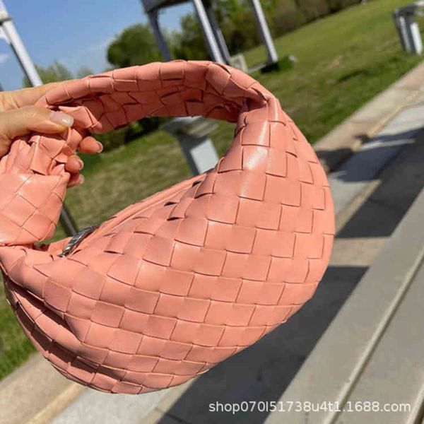 original design designer bag 2023 bottegasvenetas s portable woven leather cloud single shoulder dumpling bot97r9 j96a
original design designer bag 2023 bottegasvenetas s portable woven leather cloud single shoulder dumpling bot97r9 j96a