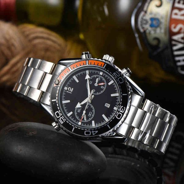 watches 007 same watch for men stainless steel watch bracelet transparent case back, Slivery;brown
watches 007 same watch for men stainless steel watch bracelet transparent case back, Slivery;brown