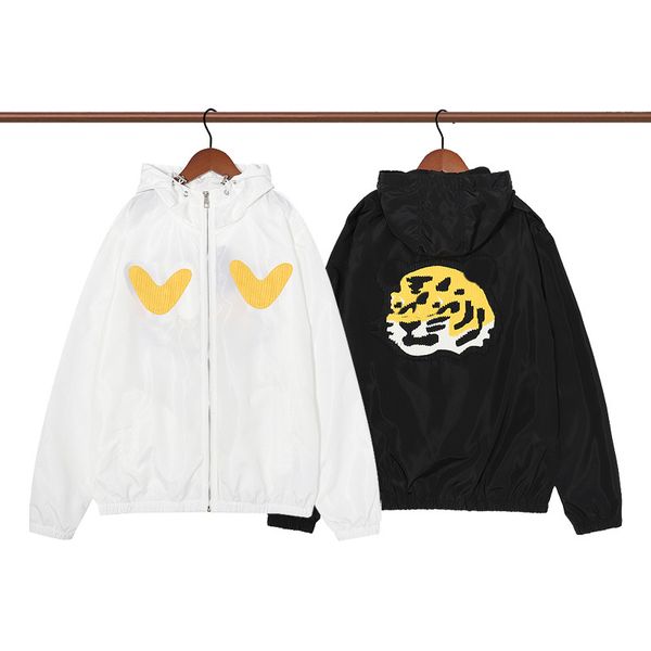 22ss fashion mens designer jacket caps striped windbreaker sportswear outerwear wind casual plus size baseball zipper hoodies jackets coats, Black;brown
22ss fashion mens designer jacket caps striped windbreaker sportswear outerwear wind casual plus size baseball zipper hoodies jackets coats, Black;brown