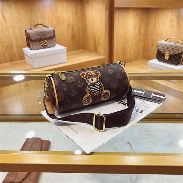 68% off bag bag female minority texture old flower broadband shoulder fashion versatile trendy cylinder pillow messenger
68% off bag bag female minority texture old flower broadband shoulder fashion versatile trendy cylinder pillow messenger