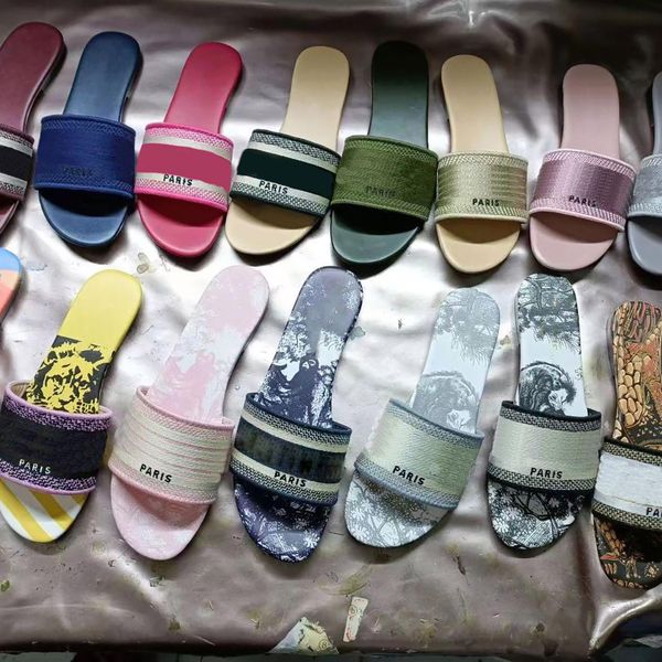 designer paris embroidered slippers dazzle slipper women ladies scuffs beach striped causal flip flops flat slide sandals embroidery letters, Black
designer paris embroidered slippers dazzle slipper women ladies scuffs beach striped causal flip flops flat slide sandals embroidery letters, Black
