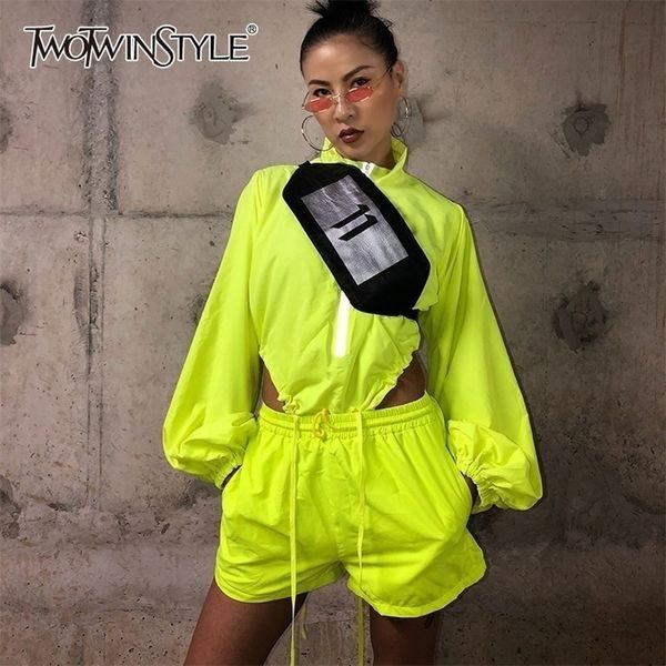 twotwinstyle two piece sets for women stand collar lantern long sleeve zipper playsuits high waist drawstring short t200325, White
twotwinstyle two piece sets for women stand collar lantern long sleeve zipper playsuits high waist drawstring short t200325, White