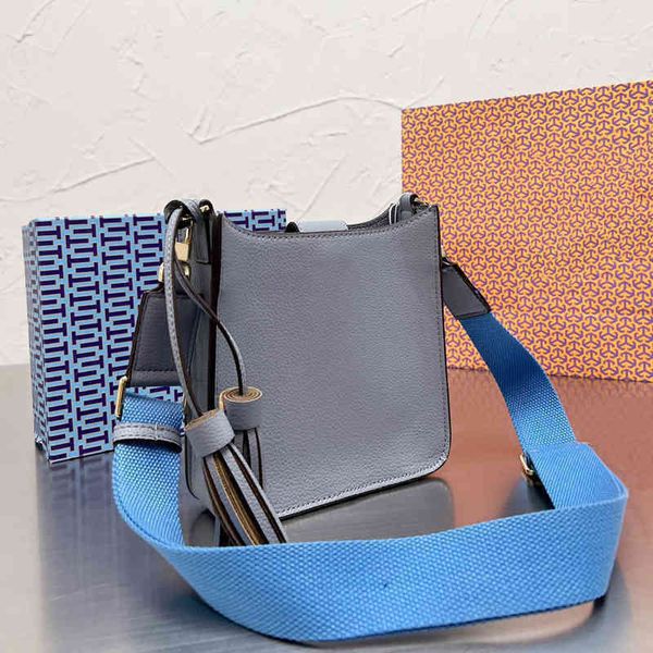 designer luxury women the tote bag fashion versatile handbags shoulder crossbody bags purse tories totes large capacity saddle wallets 7a xs
designer luxury women the tote bag fashion versatile handbags shoulder crossbody bags purse tories totes large capacity saddle wallets 7a xs