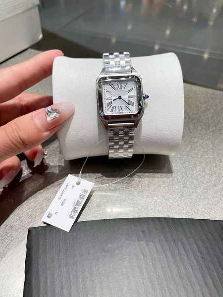 ladies thin ultra watch 316 stainless steel blue spinel round crown classic roman numerals sapphire glass, Slivery;golden
ladies thin ultra watch 316 stainless steel blue spinel round crown classic roman numerals sapphire glass, Slivery;golden