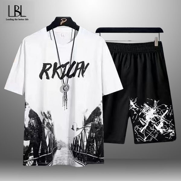 men summer classic t shirt sets trend printing shorts 2 piece suit fashion sportswear large size 5xl 220620, Gray
men summer classic t shirt sets trend printing shorts 2 piece suit fashion sportswear large size 5xl 220620, Gray