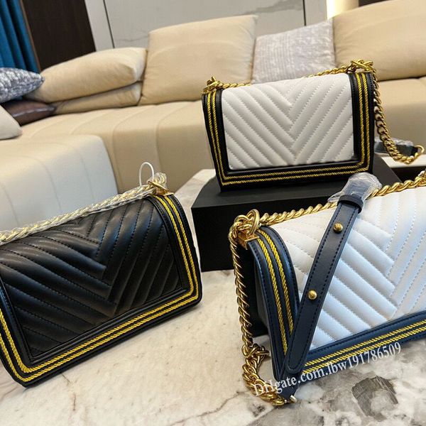 classic handbag designer flap bag quilted handle bags vintage hardware leather luxuries shoulder bags soft pillow texture gold chain women c
classic handbag designer flap bag quilted handle bags vintage hardware leather luxuries shoulder bags soft pillow texture gold chain women c