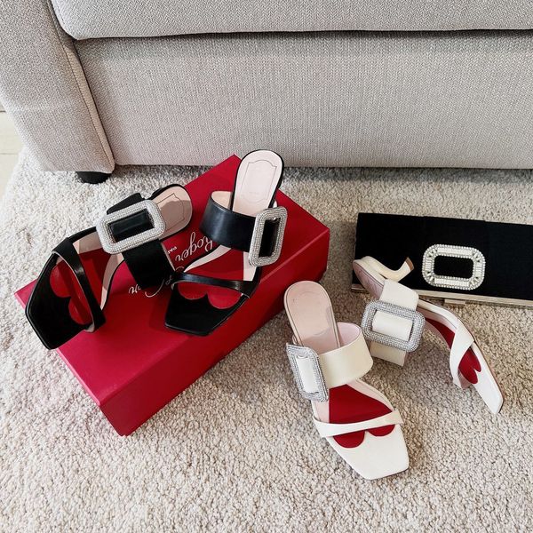 slippers temperament comfortable leather color matching fashion sandals with box, Black
slippers temperament comfortable leather color matching fashion sandals with box, Black
