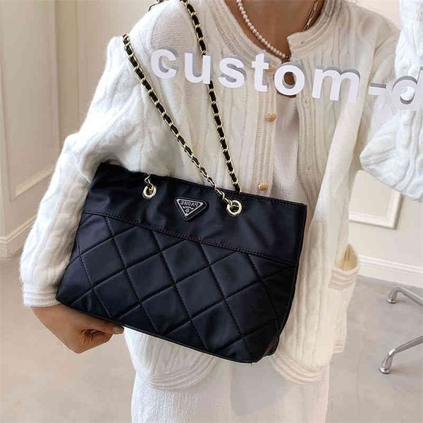 commuter chain lingge women's summer new fashion foreign style large capacity one tote clearance outlet sale
commuter chain lingge women's summer new fashion foreign style large capacity one tote clearance outlet sale