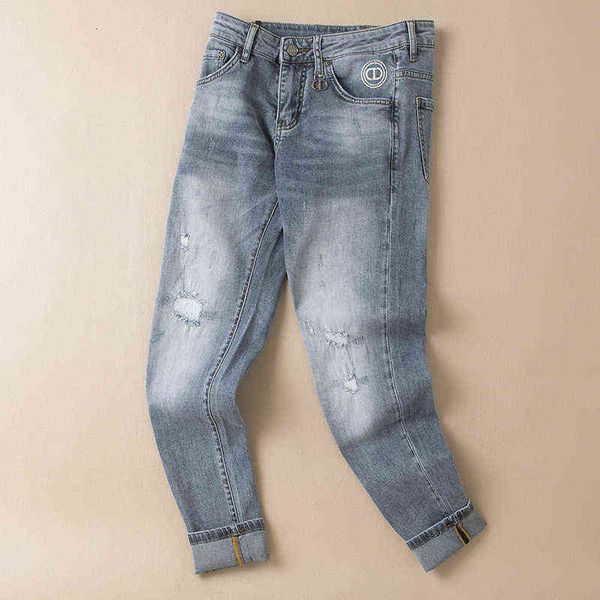and spring summer 2022 high end light color jeans men's fashion brand hole slim fit small straight tube middle waist leg pants, Blue
and spring summer 2022 high end light color jeans men's fashion brand hole slim fit small straight tube middle waist leg pants, Blue