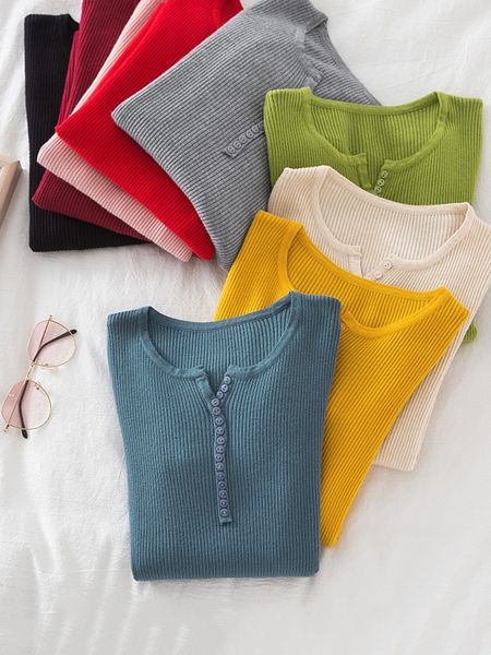 basic button v neck slim sweater pullover women autumn winter casual long sleeve sweater for women female chic jumpers 220816, White;black
basic button v neck slim sweater pullover women autumn winter casual long sleeve sweater for women female chic jumpers 220816, White;black