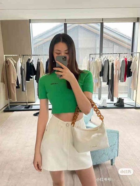 women's t-shirt miu spring round neck letter slim knit t-shirt, White
women's t-shirt miu spring round neck letter slim knit t-shirt, White