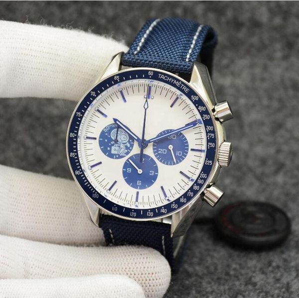 eyes on the stars watch chronograph sports battery power limited dial quartz professional dive wristwatch stainless steel strap men watches, Slivery;brown
eyes on the stars watch chronograph sports battery power limited dial quartz professional dive wristwatch stainless steel strap men watches, Slivery;brown