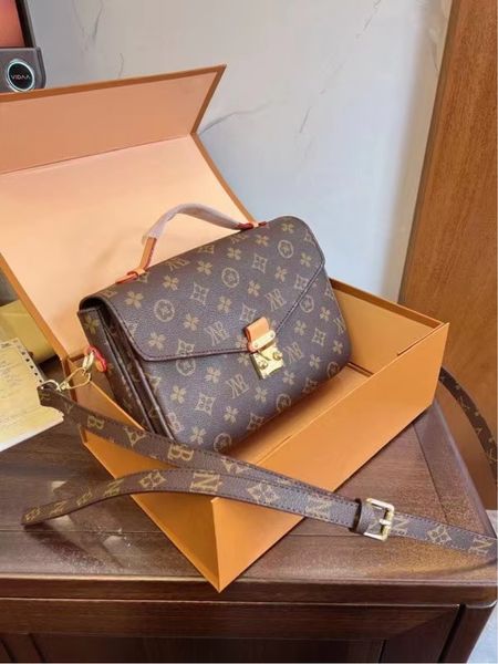 bags favorite multi accessories women purse messenger bags handbags flowers designers lady leather women's bag totes lvs boots human ha
bags favorite multi accessories women purse messenger bags handbags flowers designers lady leather women's bag totes lvs boots human ha