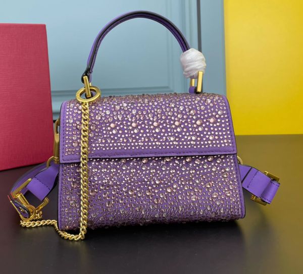 new fashion totes women purse shoulder bag single accrossbag garavani vsling leather bags 20cm dzpj06301
new fashion totes women purse shoulder bag single accrossbag garavani vsling leather bags 20cm dzpj06301