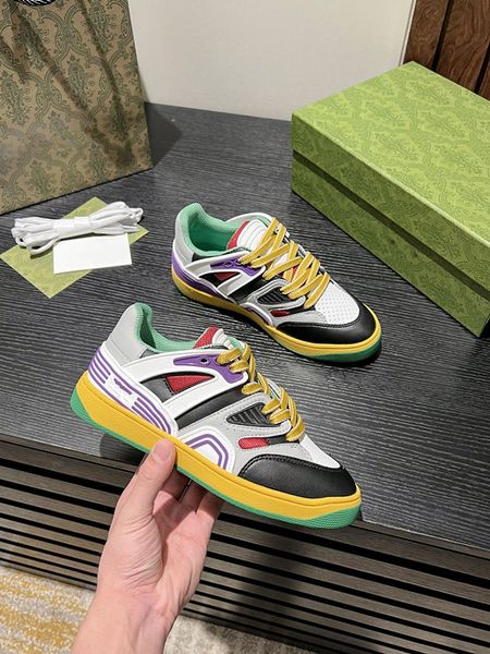 designer luxury sneaker retro sports running shoes soft breathable static reflective shoe outdoor flat trainers men women massage platform s
designer luxury sneaker retro sports running shoes soft breathable static reflective shoe outdoor flat trainers men women massage platform s
