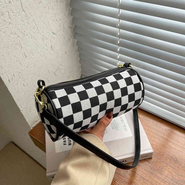 women's new body single shoulder back fashion lattice luxury designer leather handbag women stylish
women's new body single shoulder back fashion lattice luxury designer leather handbag women stylish