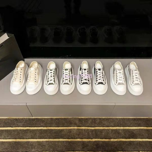 dress shoes xiaoxiangfeng flat bottom thick biscuit shoes style muffin soft increased rhombic lattice lace up leisure sports, Black
dress shoes xiaoxiangfeng flat bottom thick biscuit shoes style muffin soft increased rhombic lattice lace up leisure sports, Black