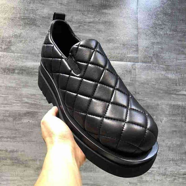 dress shoes men's leather shoes suit classical and fashionable casual non slip thick bottom very, Black
dress shoes men's leather shoes suit classical and fashionable casual non slip thick bottom very, Black