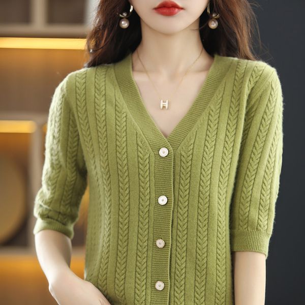 spring and autumn knitted cardigan women pure wool jacket v-neck cable flower outer tower short-sleeved sweater fashion t-shirt, White;black
spring and autumn knitted cardigan women pure wool jacket v-neck cable flower outer tower short-sleeved sweater fashion t-shirt, White;black