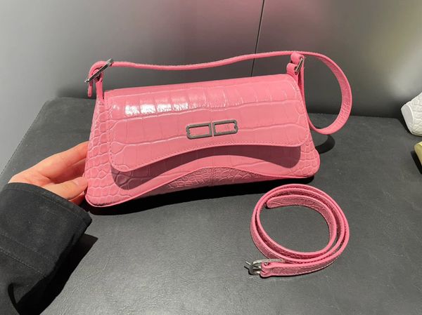 women handbag 2021 luxury designer bag fashion style cross-bodybag shoulder bag cross body triangle button bags
women handbag 2021 luxury designer bag fashion style cross-bodybag shoulder bag cross body triangle button bags