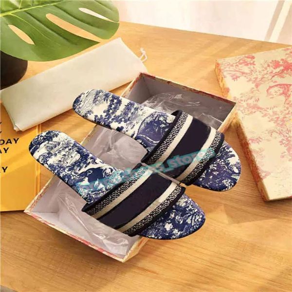 sandals slippers embroidered dazzle slipper floral brocade flip flops striped beach leather rubber flower slipper loafers lpm02, Black
sandals slippers embroidered dazzle slipper floral brocade flip flops striped beach leather rubber flower slipper loafers lpm02, Black
