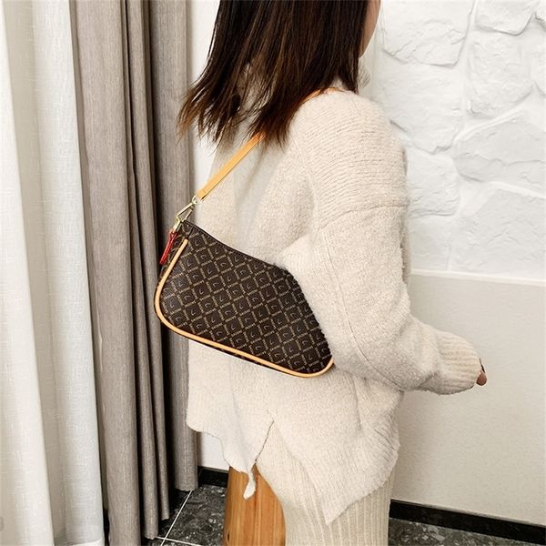 in kind with small new fashion women's easy to take chain messenger square tide postman jvlu purses outlet online
in kind with small new fashion women's easy to take chain messenger square tide postman jvlu purses outlet online