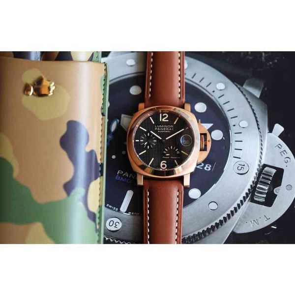 panera swiss automatic movement sapphire mirror size 44mm 13mm imported cowhide watch band, Slivery;brown
panera swiss automatic movement sapphire mirror size 44mm 13mm imported cowhide watch band, Slivery;brown