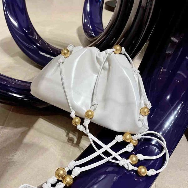 fashion luxury brand designer pouch women clutch handbag beading shoulder bag cowhide patent leather 220613
fashion luxury brand designer pouch women clutch handbag beading shoulder bag cowhide patent leather 220613