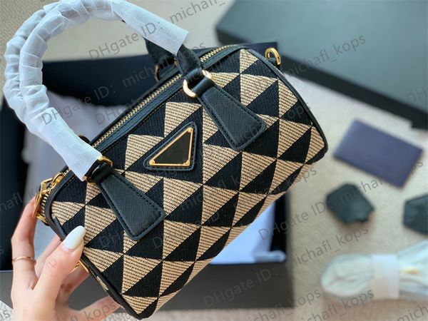 prad bag designer luxury women bag portable canvas embroidery 2022 new cylindrical fashion classic cross body clutch bag 1n5d
prad bag designer luxury women bag portable canvas embroidery 2022 new cylindrical fashion classic cross body clutch bag 1n5d