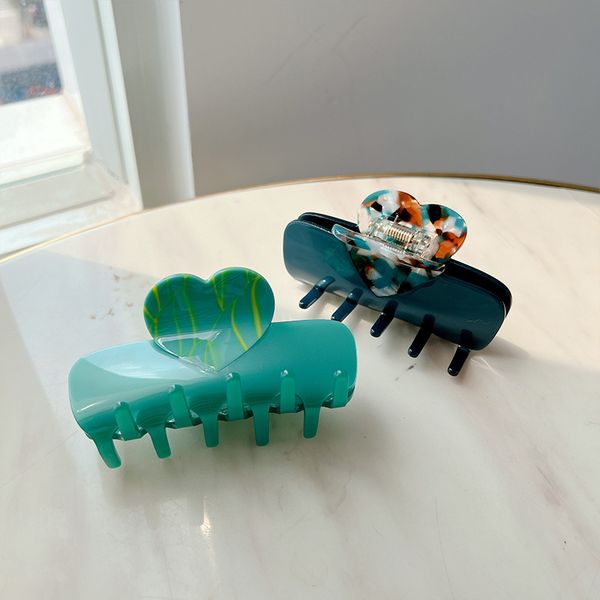 women joint square heart head clamps acetic acid stripe grab hair clips claw lady headdress ponytail hairpins wholesale length 8.7 cm, Slivery;golden
women joint square heart head clamps acetic acid stripe grab hair clips claw lady headdress ponytail hairpins wholesale length 8.7 cm, Slivery;golden