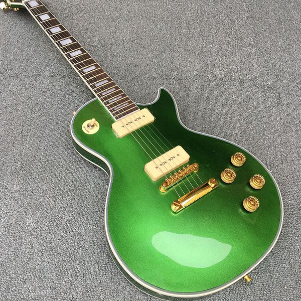 2022 green silver electric guitar 6 yuan string peach core wood rose wood fingerboard p90 pickup postage
2022 green silver electric guitar 6 yuan string peach core wood rose wood fingerboard p90 pickup postage