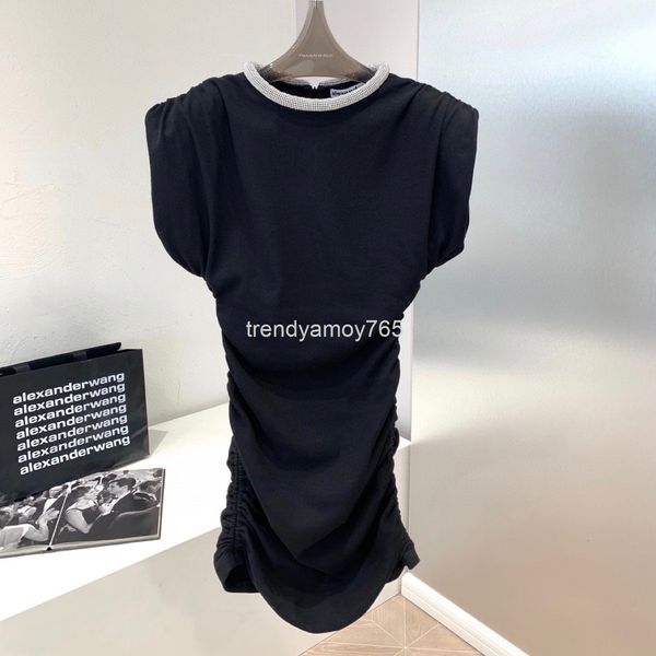 casual dresses aw dawangjia spring and summer product celebrity wind flying shoulder round neck chain pleated buttock pleated dress, Black;gray 
casual dresses aw dawangjia spring and summer product celebrity wind flying shoulder round neck chain pleated buttock pleated dress, Black;gray