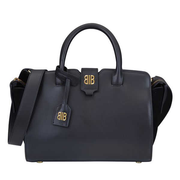 designer bags classic shoulder handbags with metal buckle and leather large capacity 30cm
designer bags classic shoulder handbags with metal buckle and leather large capacity 30cm